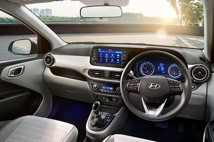 2023 Hyundai Grand i10 Nios interior