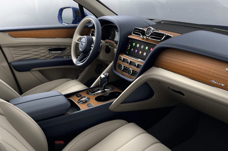 Bentley Bentayga EWB interior 