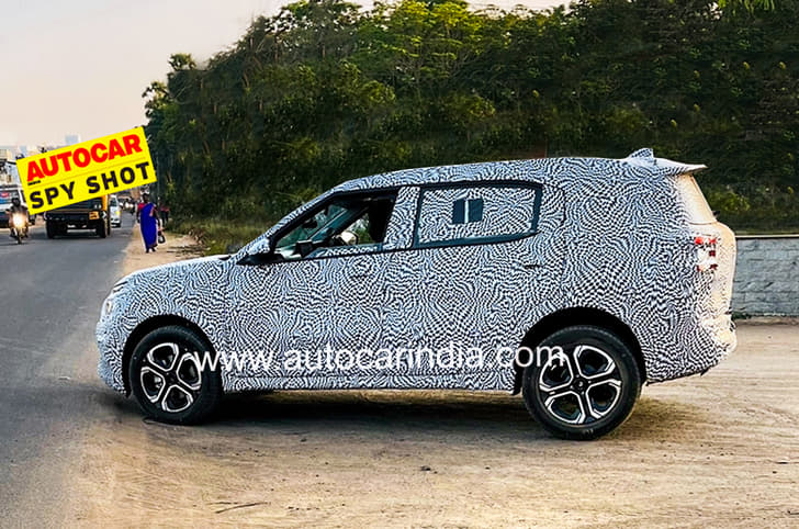 Citroen midsize SUV spied