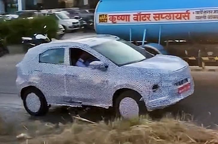 Tata Nexon facelift spied
