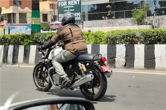 Royal Enfield Interceptor, Continental GT 650 price, alloy wheels, new colours, expected launch.