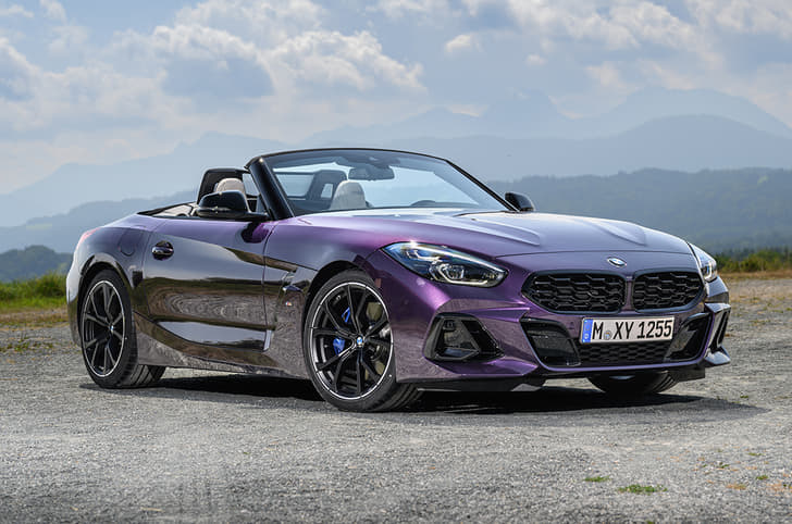 BMW Z4 facelift sportscar  front quarter