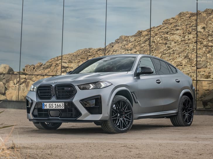 BMW X6 front quarter