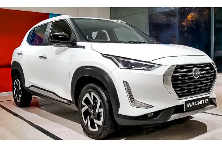 Nissan Magnite front quarter