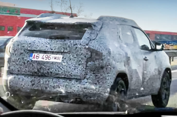 New Renault Duster rear