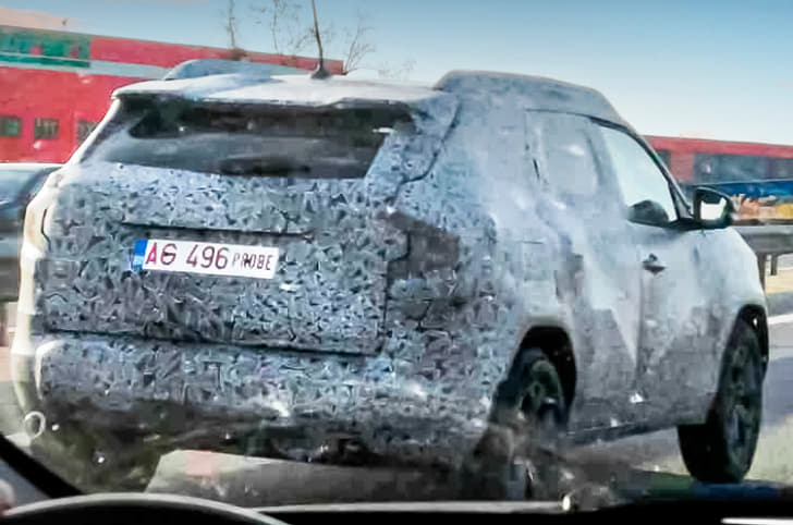 New Renault Duster rear