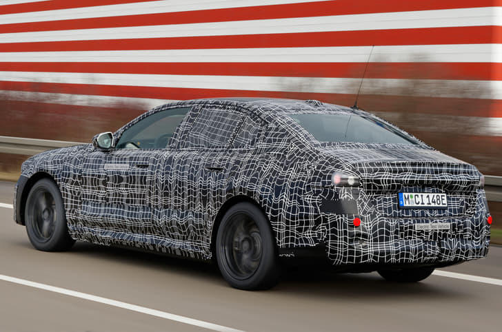 BMW i5 winter testing