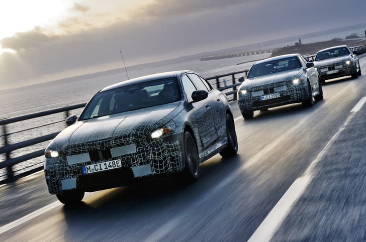 BMW i5 winter testing 