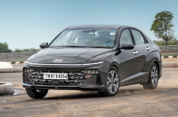 New Hyundai Verna tracking shot