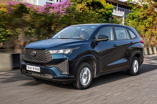 Toyota Innova Hycross petrol AT review, real world fuel economy tested