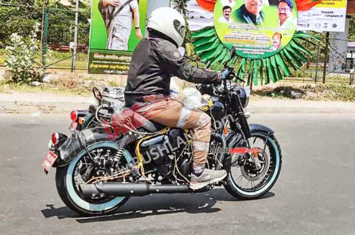 Royal Enfield 350cc bobber price, engine, design, features, rivals.