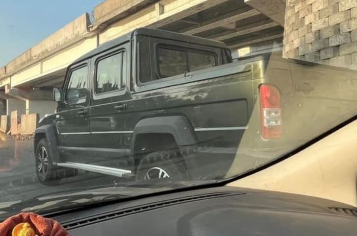 Force Gurkha Pickup Spied in India 