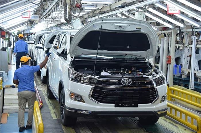 Toyota Innova Crysta