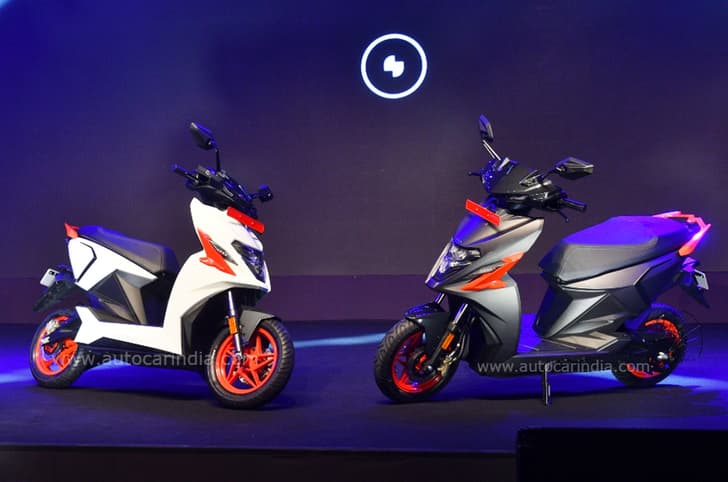 Simple One price, battery, range, features, rivals.