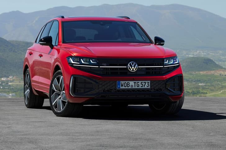 third-gen Volkswagen Touareg front