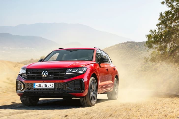 third-gen Volkswagen Touareg front