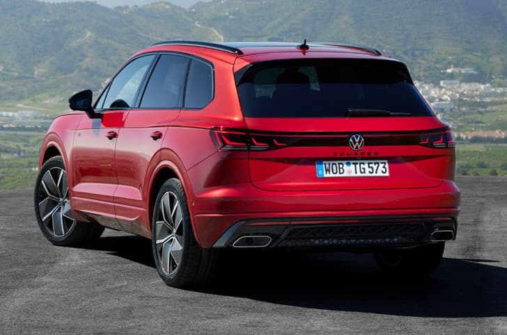 third-gen Volkswagen Touareg rear