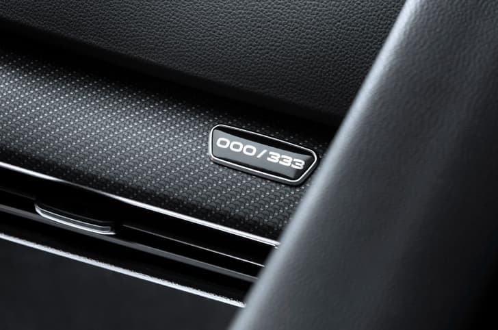 Volkswagen Golf R 333 Limited edition plaque
