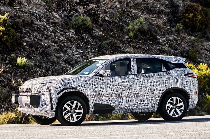 Tata Harrier spied in Spain Tata Harrier spied in Spain