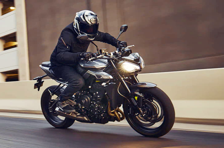 Triumph Street Triple price, India launch, power, electronics.