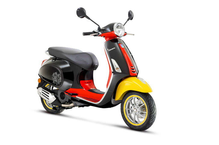 Vespa Mickey Mouse edition scooter. Vespa SXL 150 price, Mickey Mouse edition scooter.