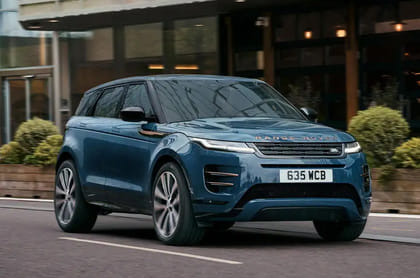 2023 Range Rover Evoque front quarter 