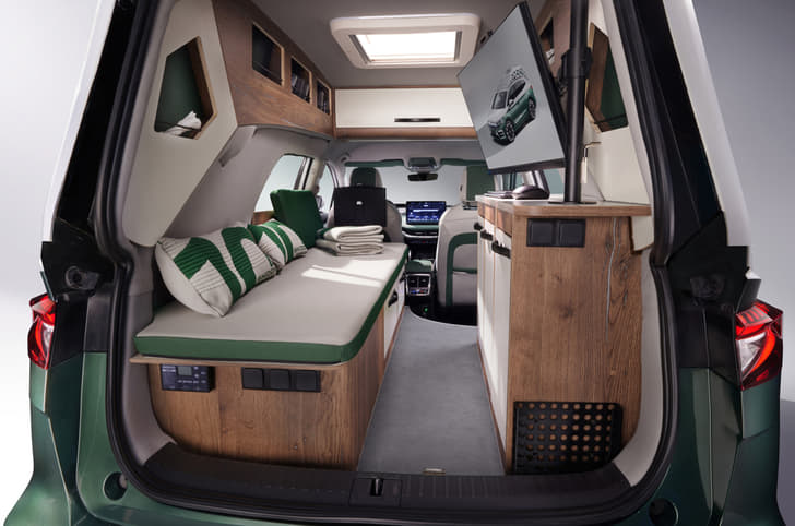 Skoda Rodiaq one-off concept front quarter interior Skoda Rodiaq one-off concept front quarter