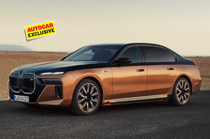 BMW i7 M70 exterior image