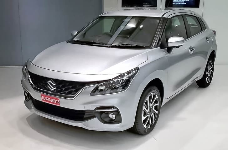 Maruti Suzuki Baleno front quarter 