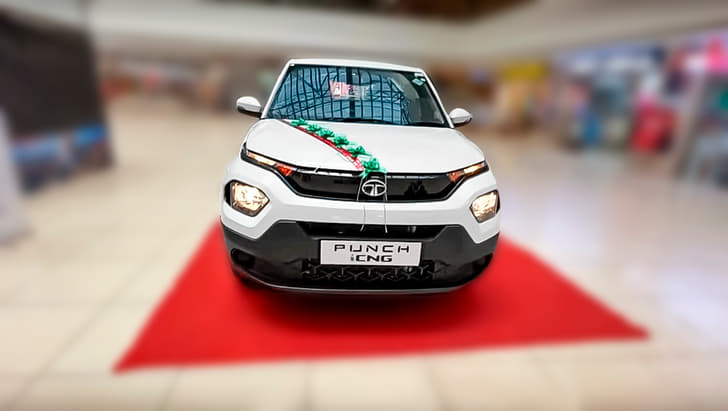 Tata Punch CNG showroom image