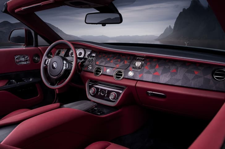 Rolls Royce Droptail La Rose Noire