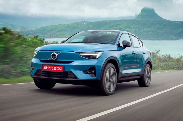 Volvo C40 Recharge front