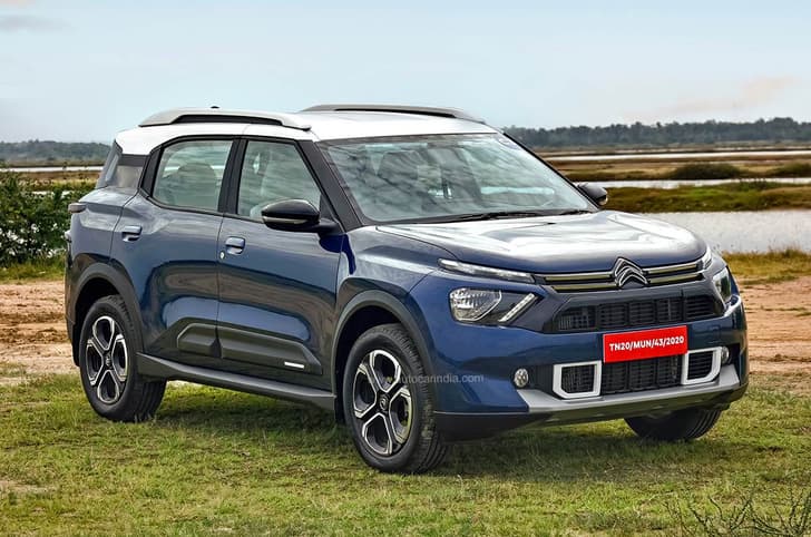Citroen C3 Aircross front quarter 