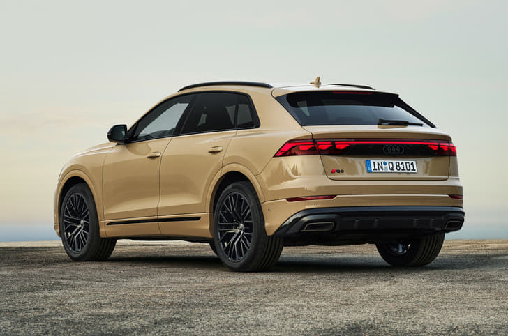 Audi Q8 facelift rear quarter