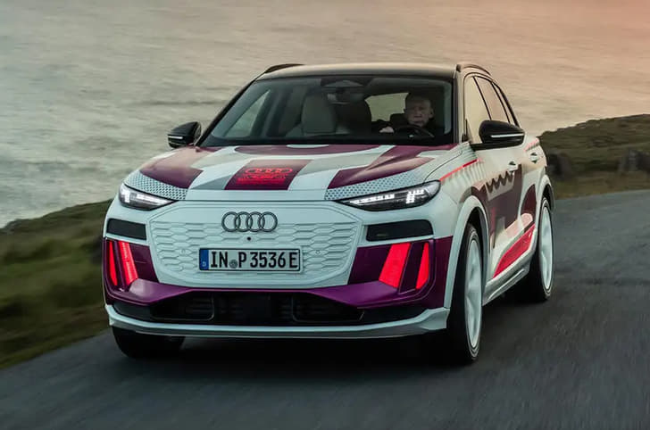Audi Q6 e-tron front quarter 