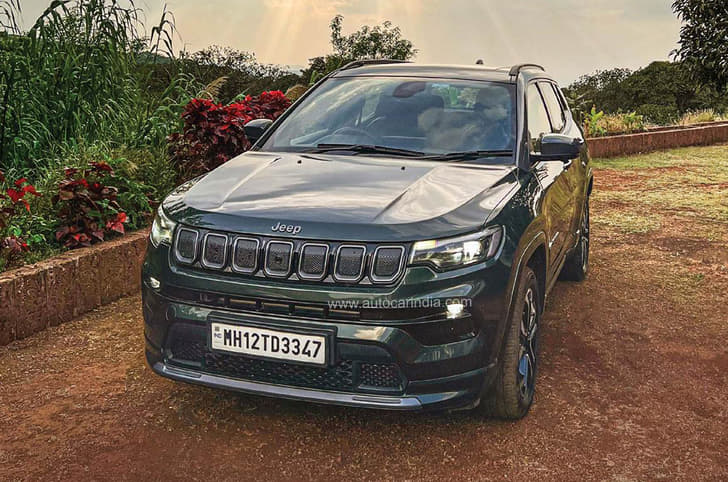 Jeep Compass front quarter 