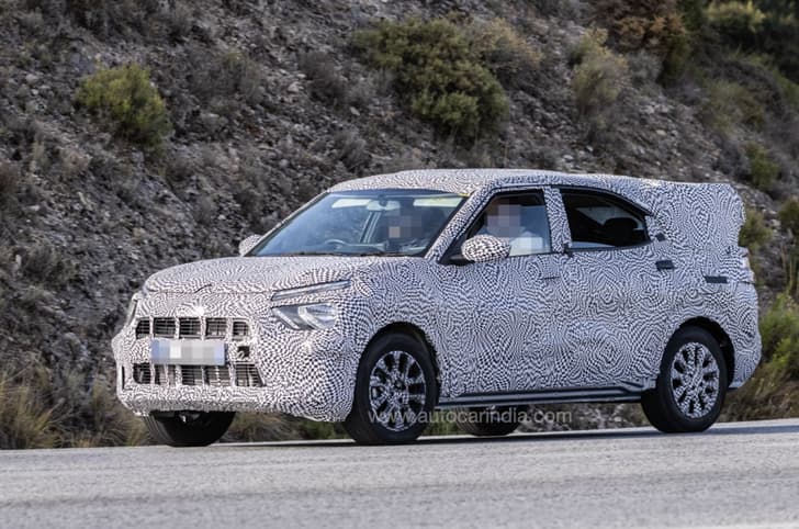 Citroen C3X sedan front quarter 