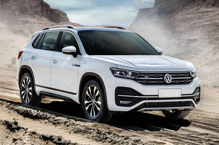 Volkswagen Tayron front quarter 