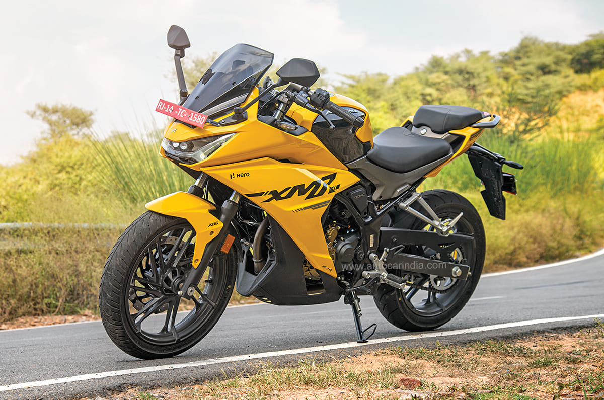 153.イエローバイクモデル 約15cm横23センチ Hero Karizma XMR price, booking amount, engine, colours, features