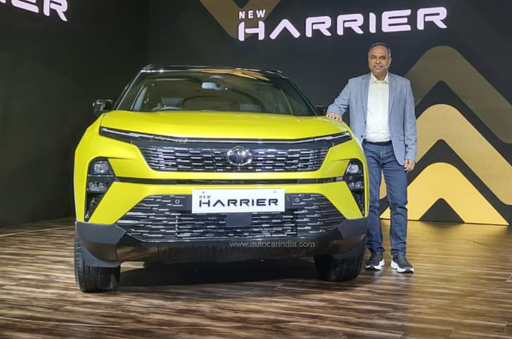 Tata Harrier price, facelift, features, exterior, interior, colours, rivals.