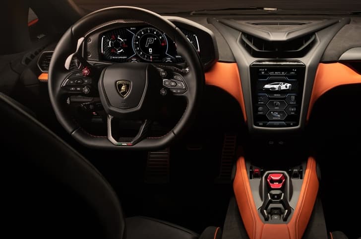 Lamborghini Revuelto rear Lamborghini Revuelto rear