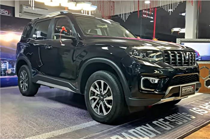 Mahindra Scorpio N showroom