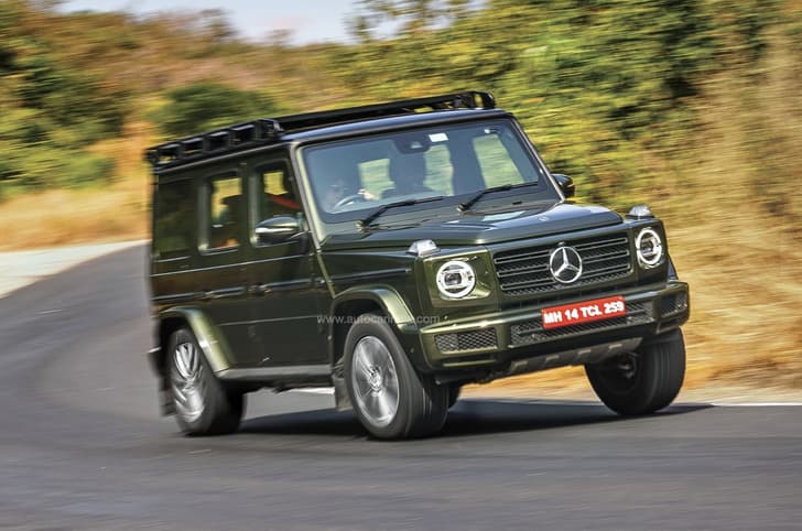 Mercedes-Benz G 400d front action