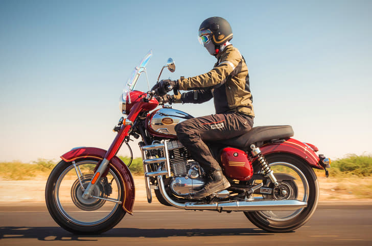 Jawa 350 maroon colour riding shot. Jawa 350 price, engine, features, design, India launch details.