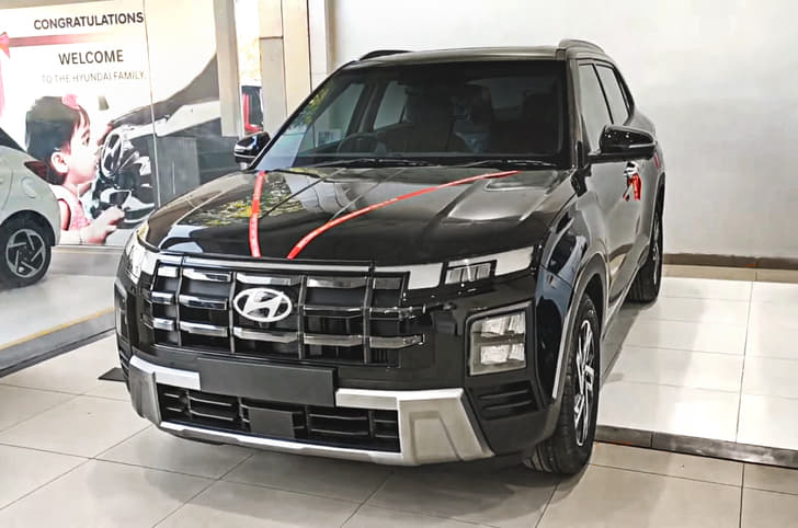 2024 Hyundai Creta facelift showroom