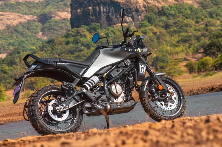 Husqvarna Svartpilen 401 Static shot. Husqvarna Svartpilen 401 price, comfort, performance, features, design: review.