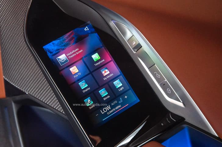 BMW 740i touchscreen in door BMW 740i touchscreen in door