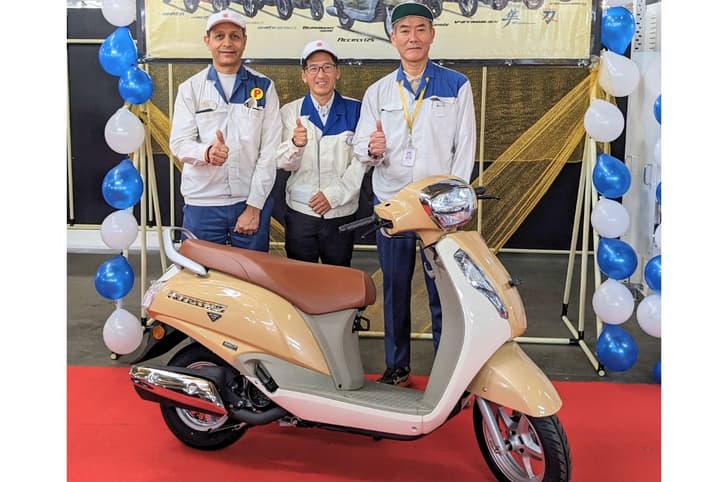 Suzuki Access price, mileage, colours.