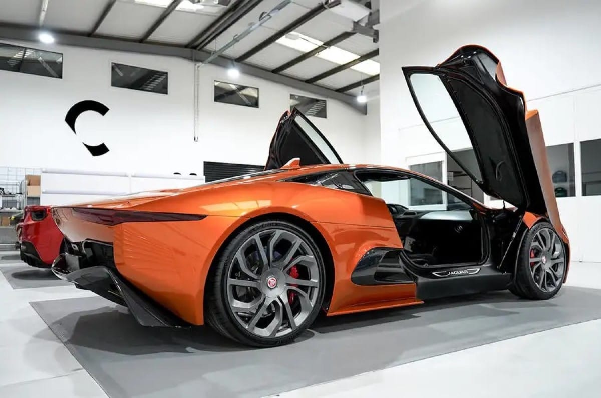 20240301104203_jaguar_c_x75_ca