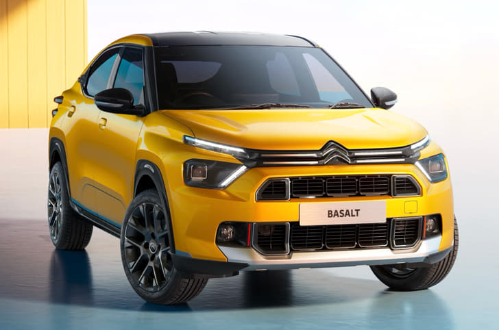 Citroen Basalt front quarter 